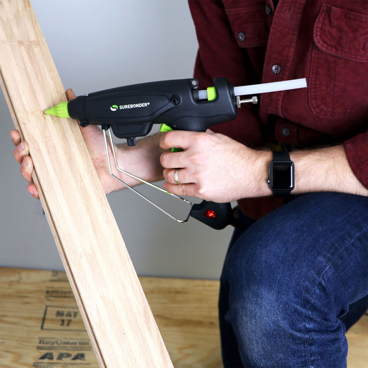 PRO2-220 220 Watt Adjustable Temperature Professional Heavy Duty Hot Melt Glue Gun - Uses full size, 7/16" sticks - Surebonder