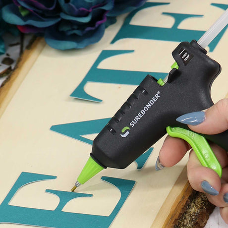 B-195F 20W High Temperature Mini Size Cordless Detail Tip Hot Glue Gun | Milwaukee® Version