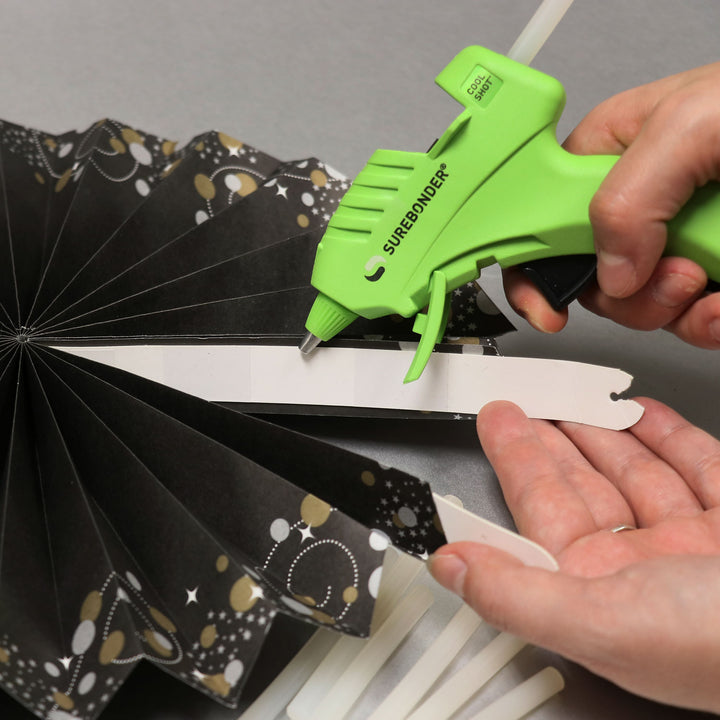 Ultra Low Temperature Cool Shot Mini Glue Gun with 12 Glue Sticks (Plus Series KD-160FKIT)