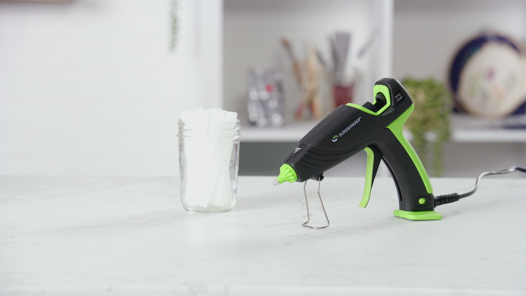watch this video on Surebonder's ultra series 60 watt full size hot glue gun with auto shut off to see all of its product features